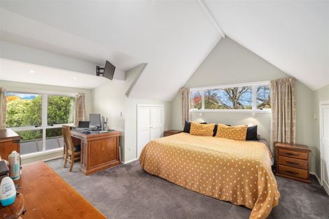 Photo of property in 22 Elwyn Place, Avonhead, Christchurch, 8042