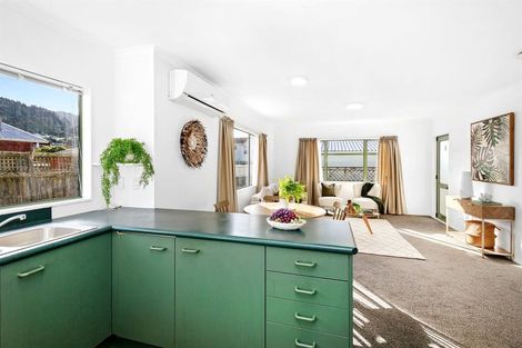 Photo of property in 13 Rawson Street, Tawa, Wellington, 5028