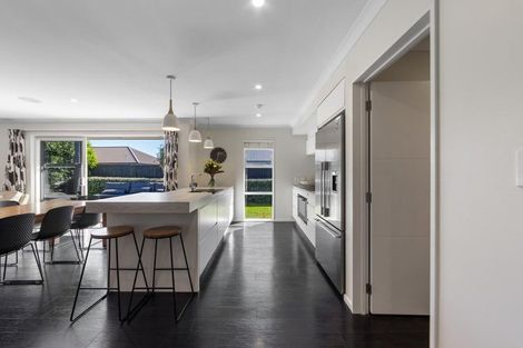 Photo of property in 4 Kawharu Street, Marshland, Christchurch, 8083