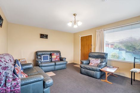 Photo of property in 1/17 Lake Terrace Road, Burwood, Christchurch, 8061