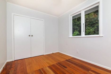 Photo of property in 26 Trojan Crescent, New Lynn, Auckland, 0600