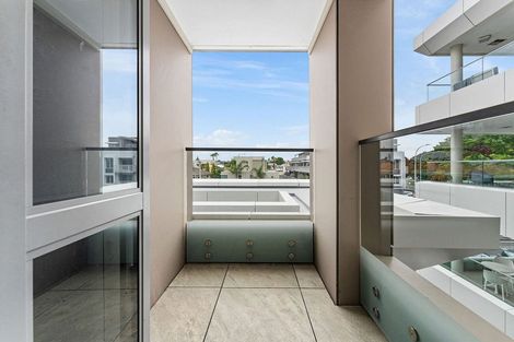 Photo of property in 310/36 Victoria Road, Mount Maunganui, 3116