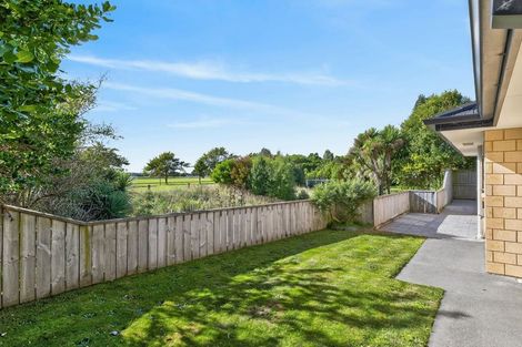 Photo of property in 11 Constance Place, Aidanfield, Christchurch, 8025