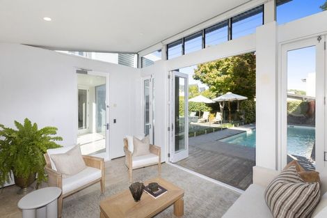 Photo of property in 100a Glandovey Road, Fendalton, Christchurch, 8052