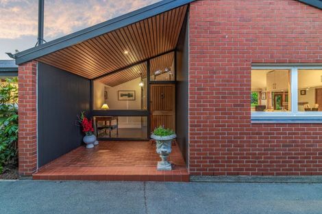 Photo of property in 21 Desmond Street, Merivale, Christchurch, 8014