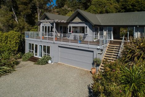 Photo of property in 258 Hursthouse Street, Lower Moutere, Upper Moutere, 7175
