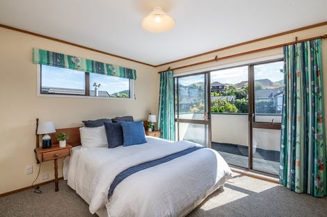 Photo of property in 26 Burbank Crescent, Churton Park, Wellington, 6037