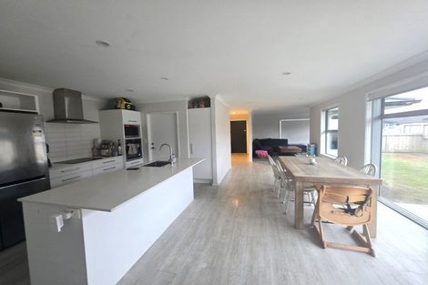 Photo of property in 30 Stevenson Drive, Papamoa, 3118