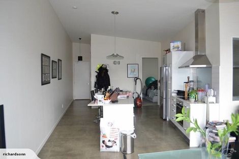 Photo of property in 25u1 Home Street, Mount Victoria, Wellington, 6011
