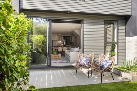 Photo of property in 15/80u Seatoun Heights Road, Seatoun, Wellington, 6022