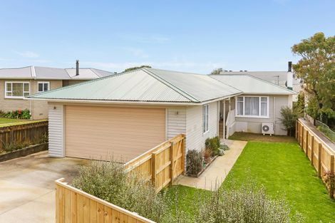 Photo of property in 9 Lawrie Avenue, Pukekohe, 2120