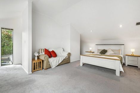 Photo of property in 2/8 Bundoran Way, Pinehill, Auckland, 0632