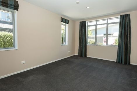 Photo of property in 66 Lamorna Road, Parklands, Christchurch, 8083