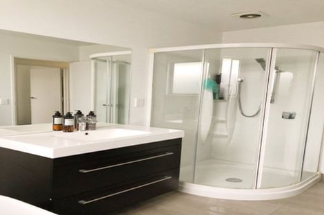 Photo of property in 51 Holloway Street, Waikiwi, Invercargill, 9810