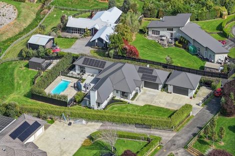 Photo of property in 12 Calderwood Close, Waiuku, 2123