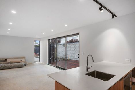 Photo of property in 3/62 Derby Street, St Albans, Christchurch, 8014