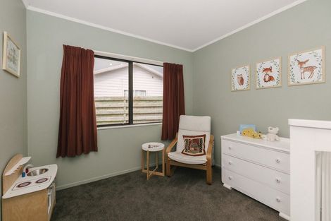 Photo of property in 38 Peppertree Glade, Kelvin Grove, Palmerston North, 4414