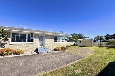 Photo of property in 1/126 Porchester Road, Papakura, 2110