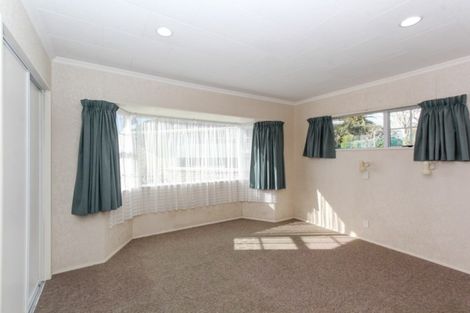 Photo of property in 1/9 Tukapa Street, Westown, New Plymouth, 4310