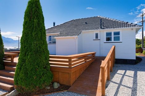 Photo of property in 16 Davidson Terrace, Kaikoura, 7300