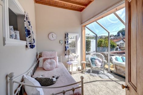 Photo of property in 4 Cook Street, Mornington, Dunedin, 9011