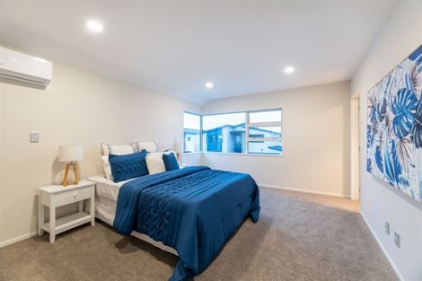 Photo of property in 11 Habitat Place, Hobsonville, Auckland, 0616