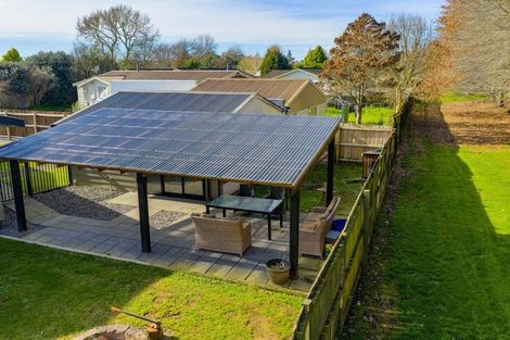 Photo of property in 43 Oakfield Crescent, Pukete, Hamilton, 3200