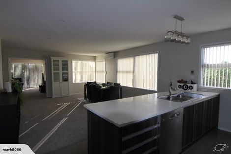 Photo of property in 27a Comber Place, Johnsonville, Wellington, 6037