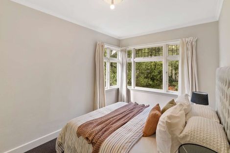 Photo of property in 209 Centaurus Road, Saint Martins, Christchurch, 8022