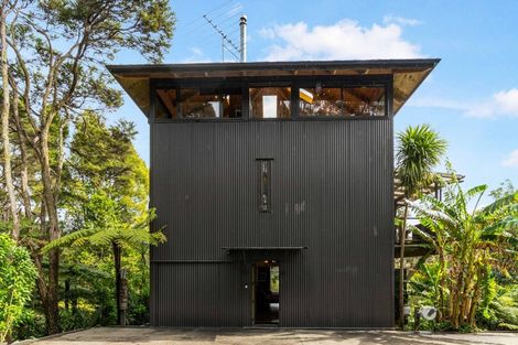 Photo of property in 77 Huia Road, Titirangi, Auckland, 0604