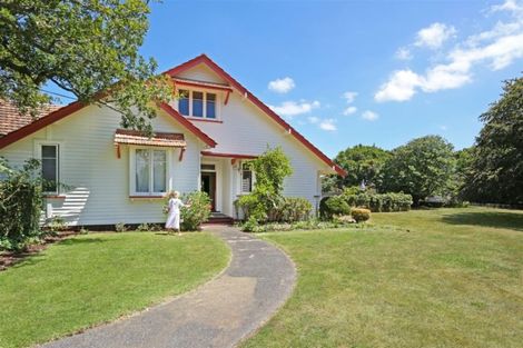 Photo of property in 38 Kitchener Road, Waiuku, 2123