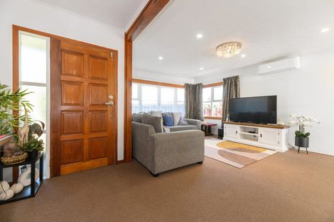Photo of property in 4 Clark Street, Manurewa, Auckland, 2102