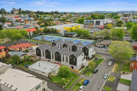 Photo of property in 2u3 Manning Street, Hamilton Central, Hamilton, 3204