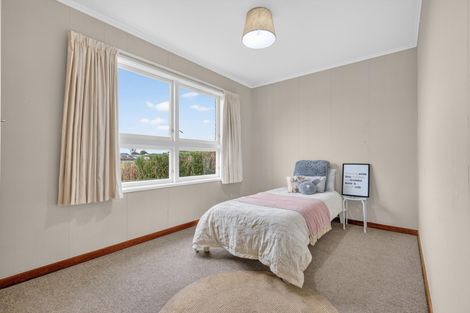Photo of property in 2 Fairview Street, Tirau, 3410
