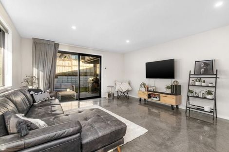 Photo of property in 5 Howden Drive, Jacks Point, 9371