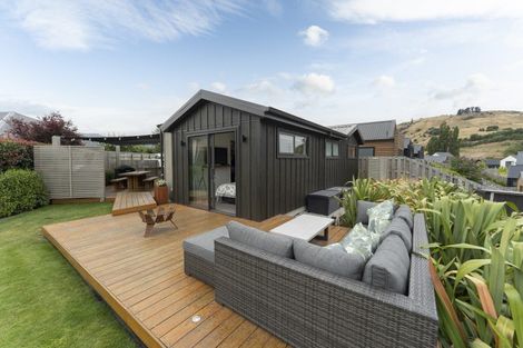 Photo of property in 9 Clover Lane, Lake Hayes, Queenstown, 9304