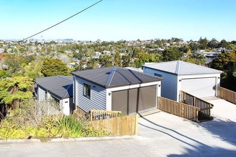 Photo of property in 7b Monarch Avenue, Hillcrest, Auckland, 0627