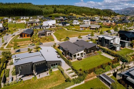 Photo of property in 25 Infinity Drive, Wanaka, 9305