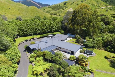 Photo of property in 126 Maui Pomare Road, Nikau Valley, Paraparaumu, 5032