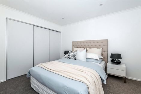Photo of property in 3 Te One Place, Redwood, Christchurch, 8051
