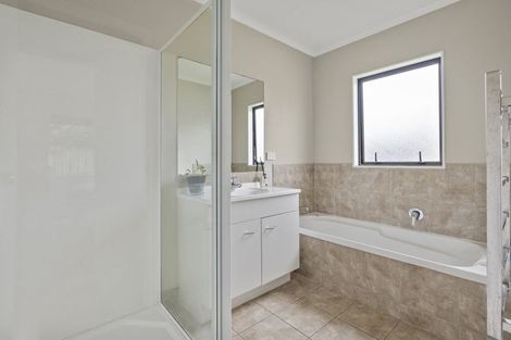 Photo of property in 48 Tamure Place, Ruakaka, 0116