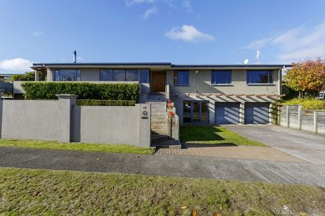 Photo of property in 10 Mccauley Grove, Hilltop, Taupo, 3330