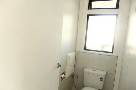 Photo of property in 40 Cunliffe Street, Johnsonville, Wellington, 6037