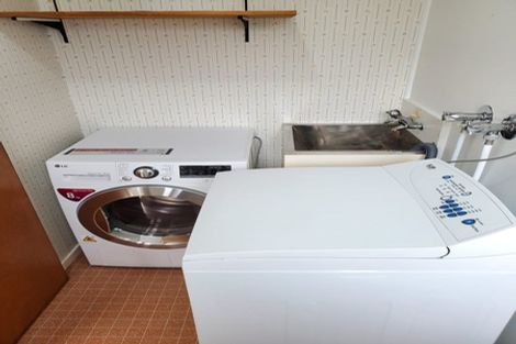 Photo of property in 1/2 Burdendale Grove, Churton Park, Wellington, 6037