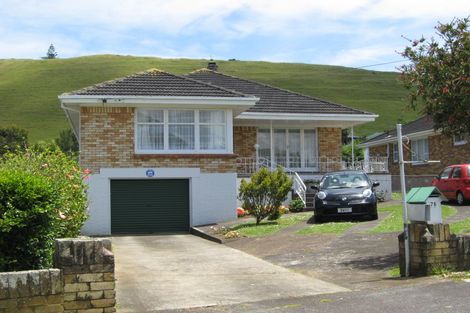 Photo of property in 76 Mountain Road, Mangere Bridge, Auckland, 2022