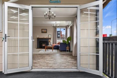 Photo of property in 743 Maunganui Road, Mount Maunganui, 3116
