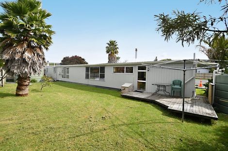 Photo of property in 61 Matakana Valley Road, Matakana, Warkworth, 0985