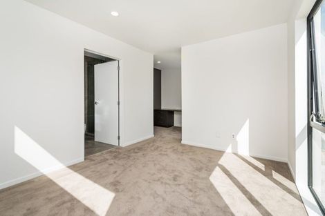 Photo of property in 7 Pihoihoi Place, Hobsonville, Auckland, 0616