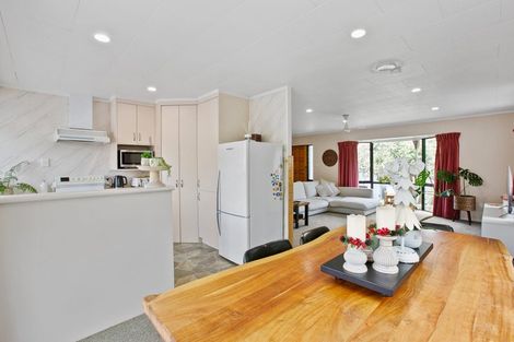 Photo of property in 1/15 Ronald Street, Strandon, New Plymouth, 4312
