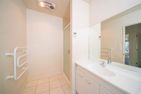 Photo of property in 10 Elizabeth Street, Riccarton, Christchurch, 8011